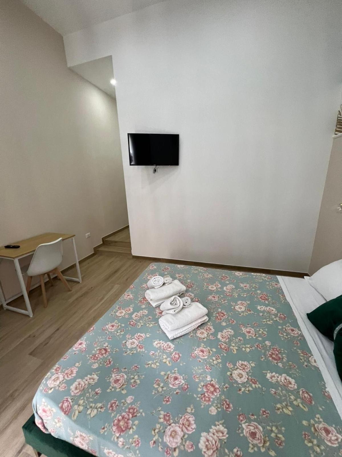 Vpm Rooms Central Train Station Naples Luaran gambar