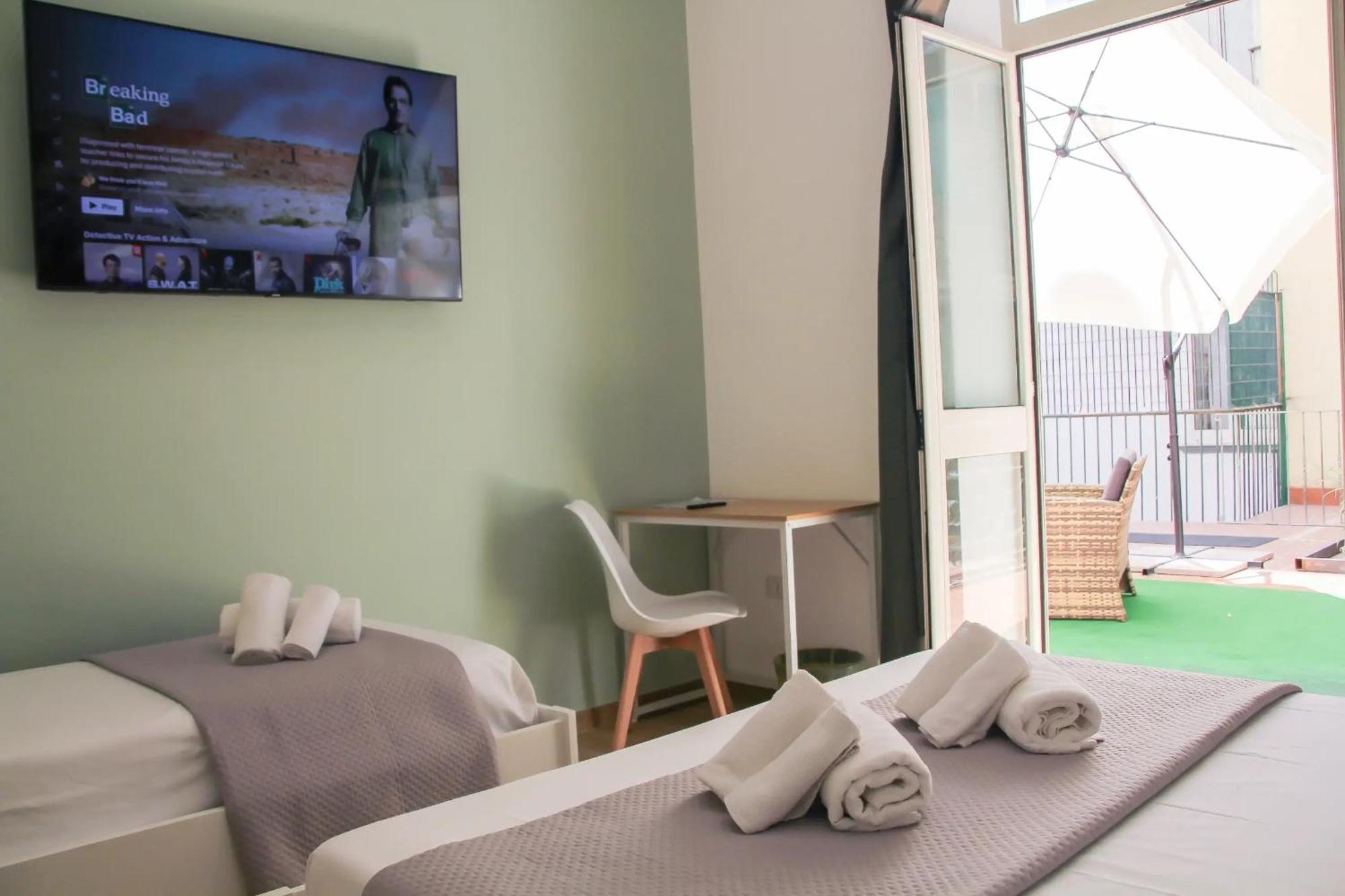 Vpm Rooms Central Train Station Naples Luaran gambar