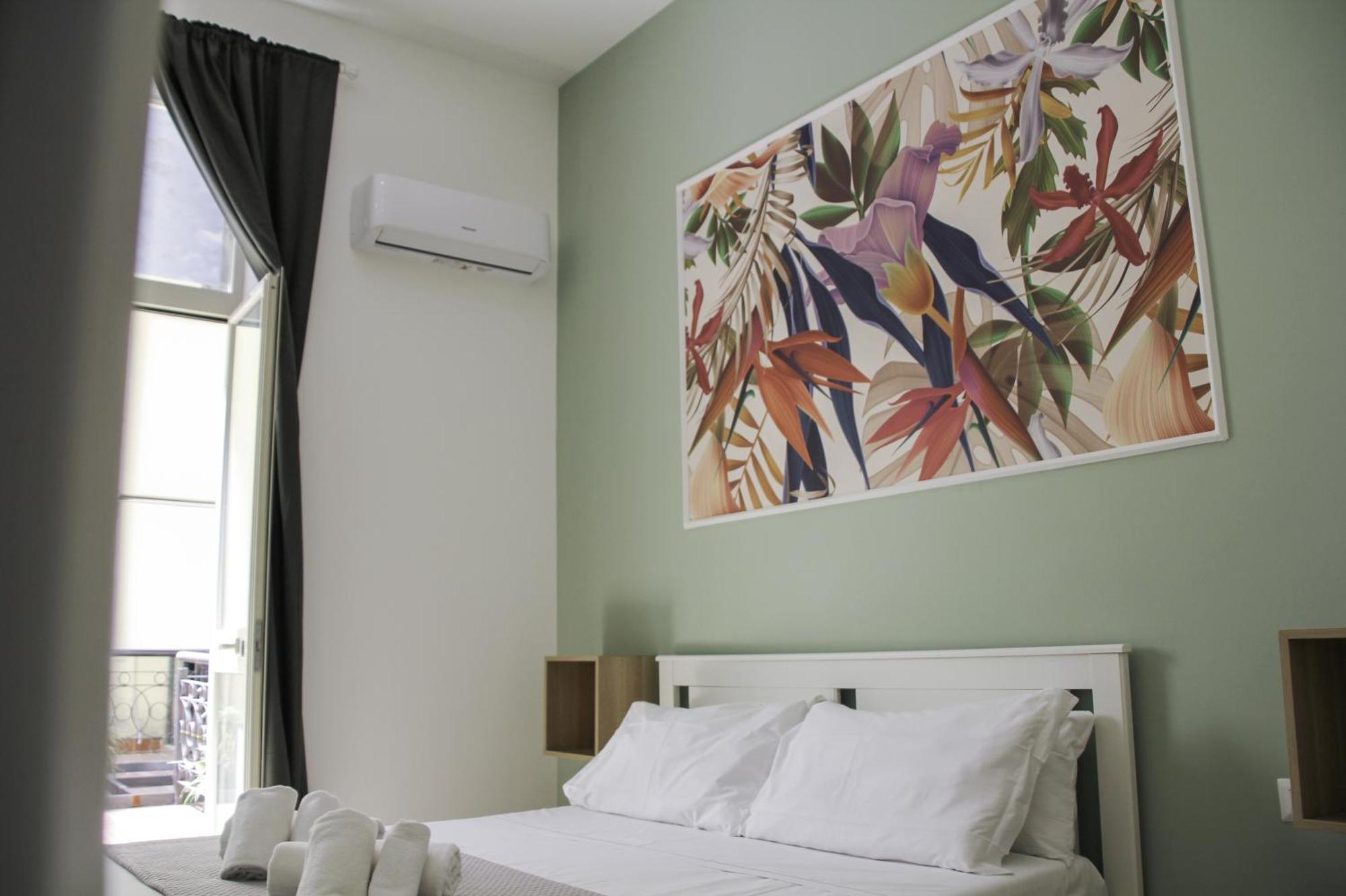 Vpm Rooms Central Train Station Naples Luaran gambar